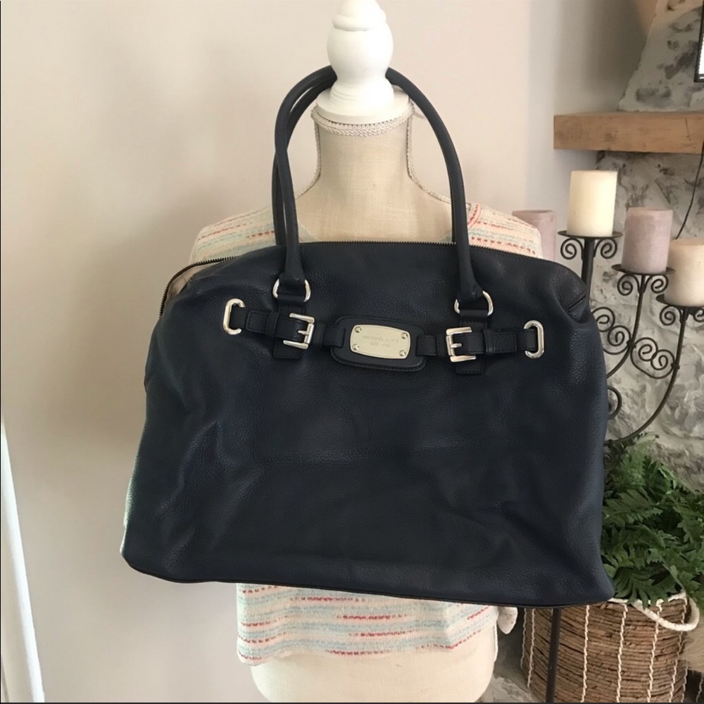 Gorgeous Navy Blue Michael Kors Purse